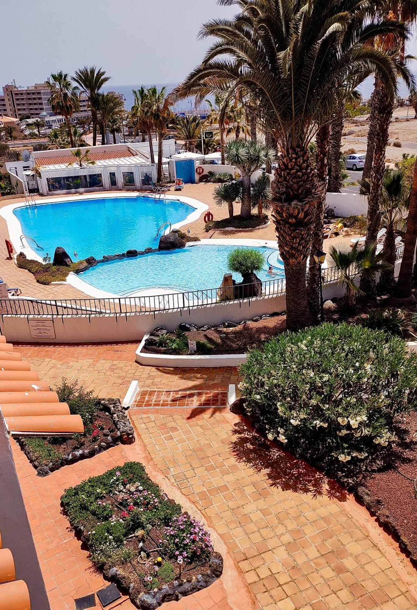 Amarilla Golf Apartment San Miguel de Abona Luaran gambar